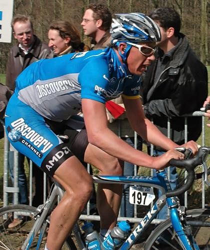 Leif Hoste (Discovery) working hard on the Koppenberg