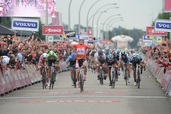 Andre Greipel (Lotto - Belisol) triumphs in stage 4 of the Eneco Tour