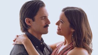 Milo Ventimiglia as Jack Pearson and Mandy Moore as Rebecca Pearson on This Is Us.