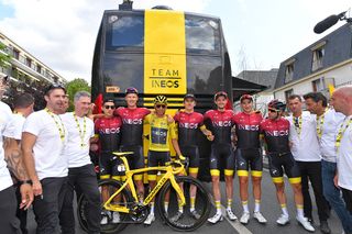Egan Bernal in yellow, Dave Brailsford and Team Ineos at the start of stage 21 of the Tour de France