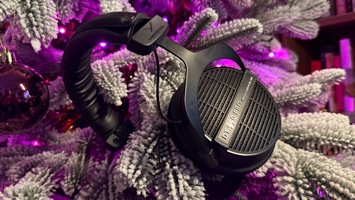 I'm a recording musician, and the Beyerdynamic DT990 Pro headphones are the audio Christmas gift I've bought for myself