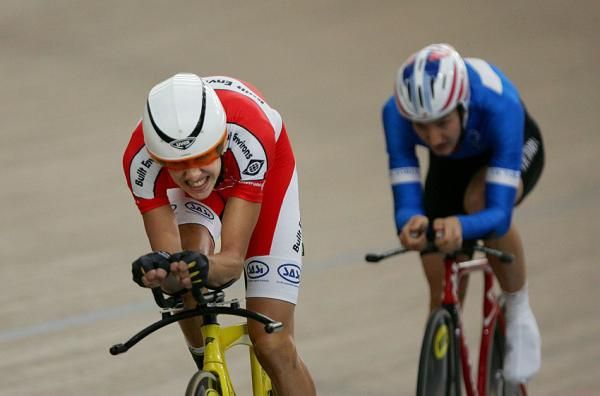 Dale Parker (SA) set a junior World Record of 3:13:958 in his qualification round