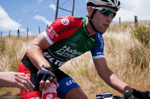 Hamish Elley-Brown (Hudson Gavin Martin) takes on bottles at the team car.