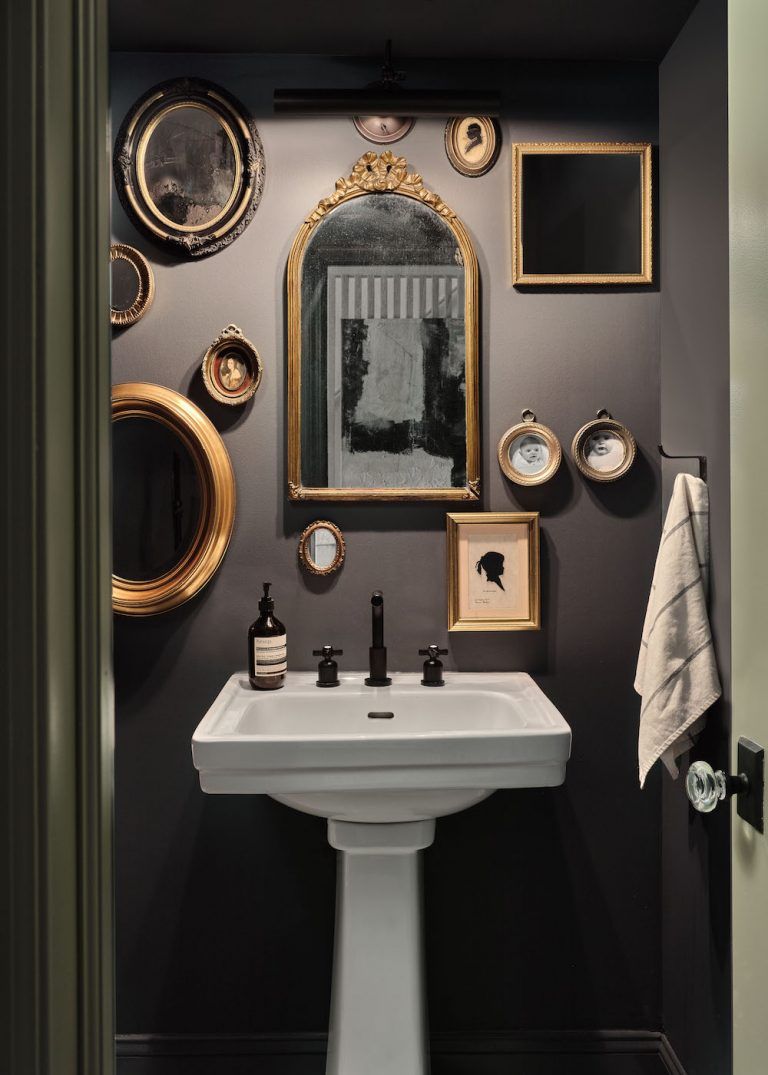 Modern Cloakroom Ideas: Cloakrooms & Powder Rooms Decor Inspiration ...