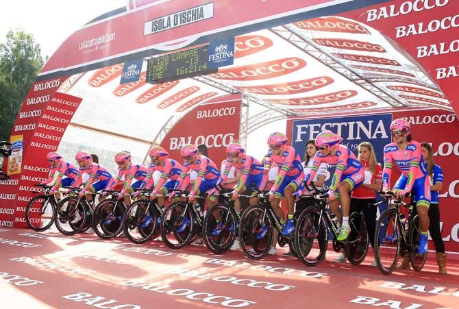 Lampre-Merida at the start