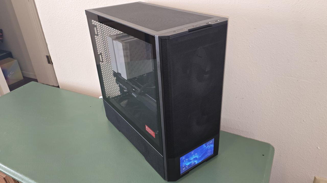 Lian Li Lancool 207 Digital review: The best on the market, now with a six-inch screen