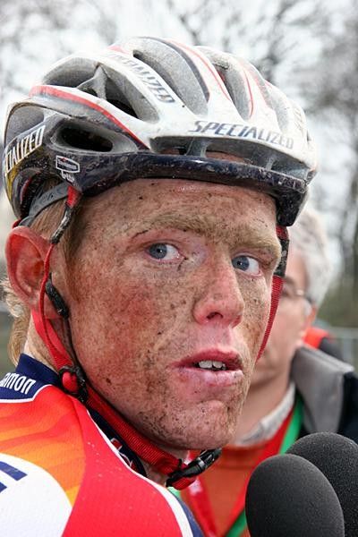 Christophe Brandt (Davitamon-Lotto) finished in 38th place.