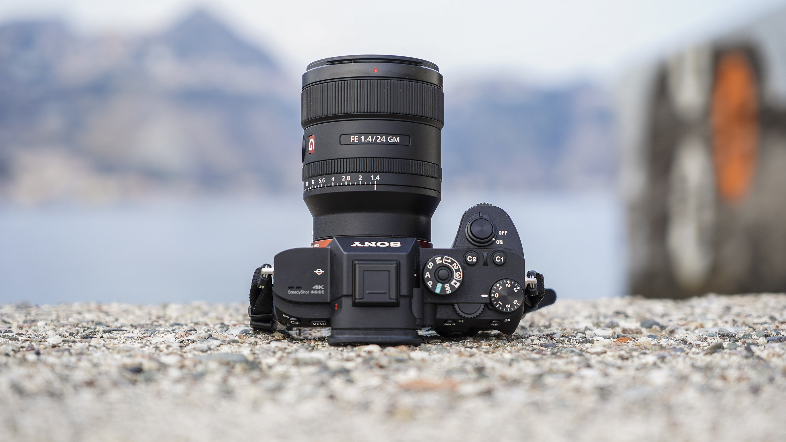 SONY FE 24mm F1.4 GM-