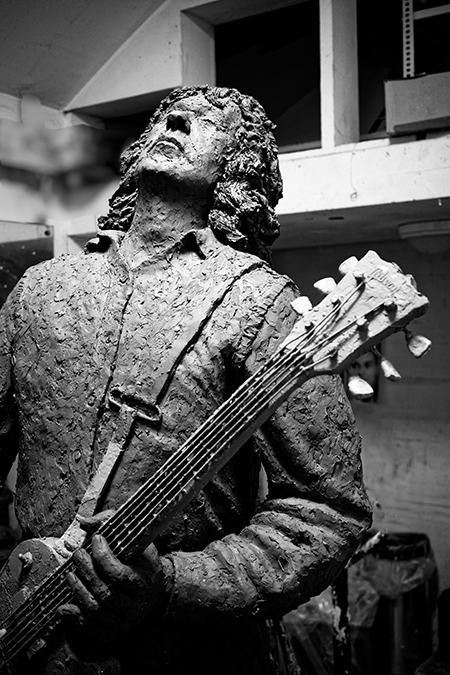 Clay statue of Gary Moore