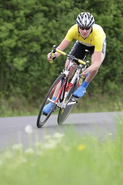 Evgeniy Shalunov in the leader's yellow jersey.