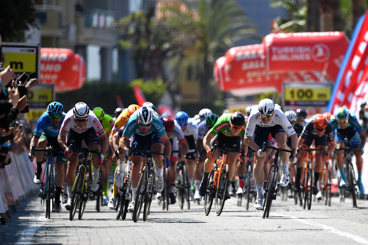 Mark Cavendish wins stage 3 of the 2021 Tour of Turkey