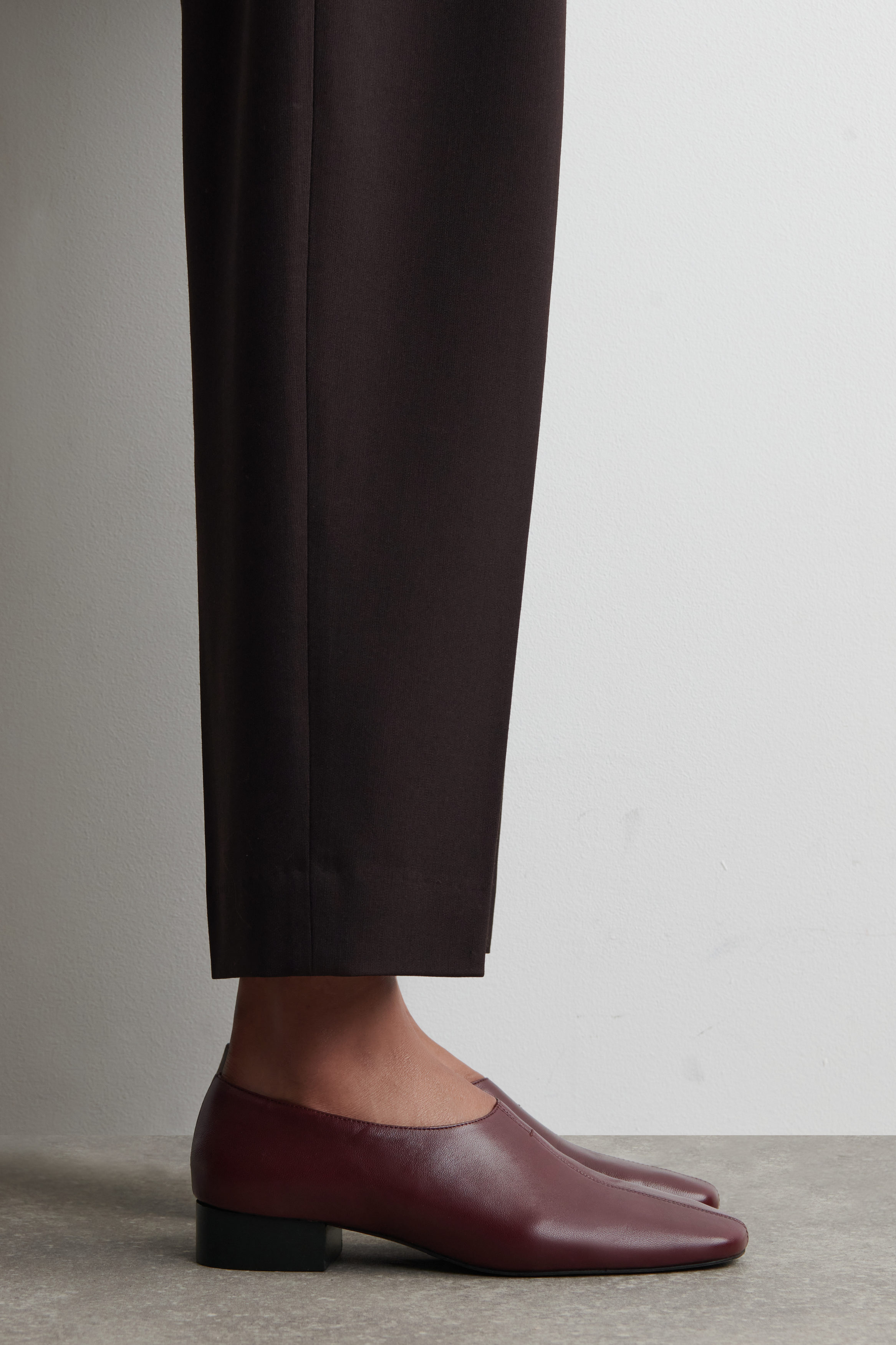 Square-Toe Leather Heeled Shoes