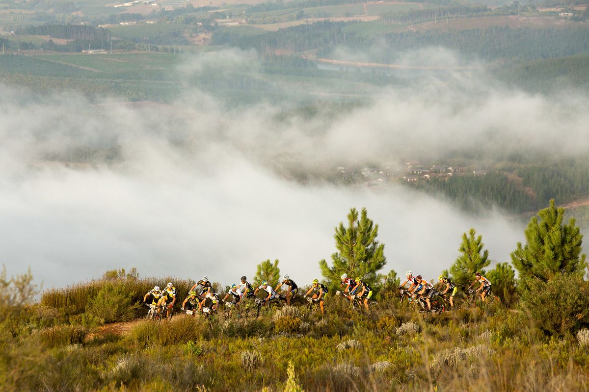Riders above the clouds on stage 3