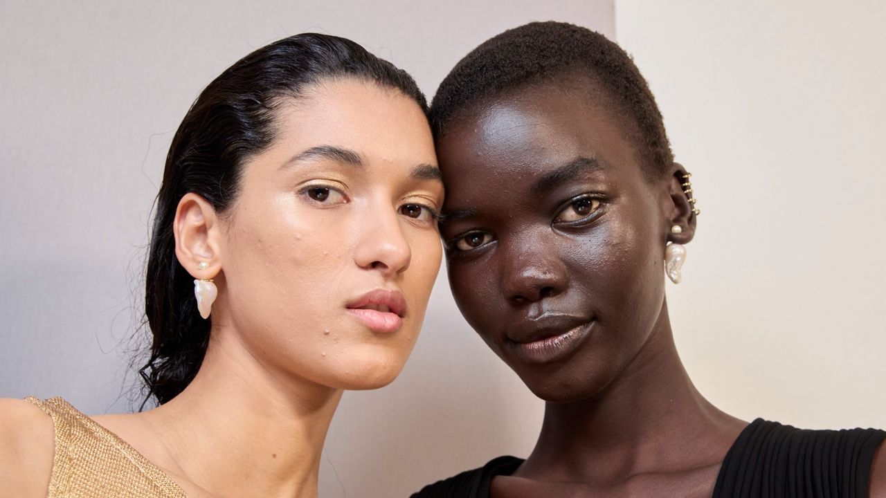 models with acne free skin after using benzoyl peroxide and salicylic acid