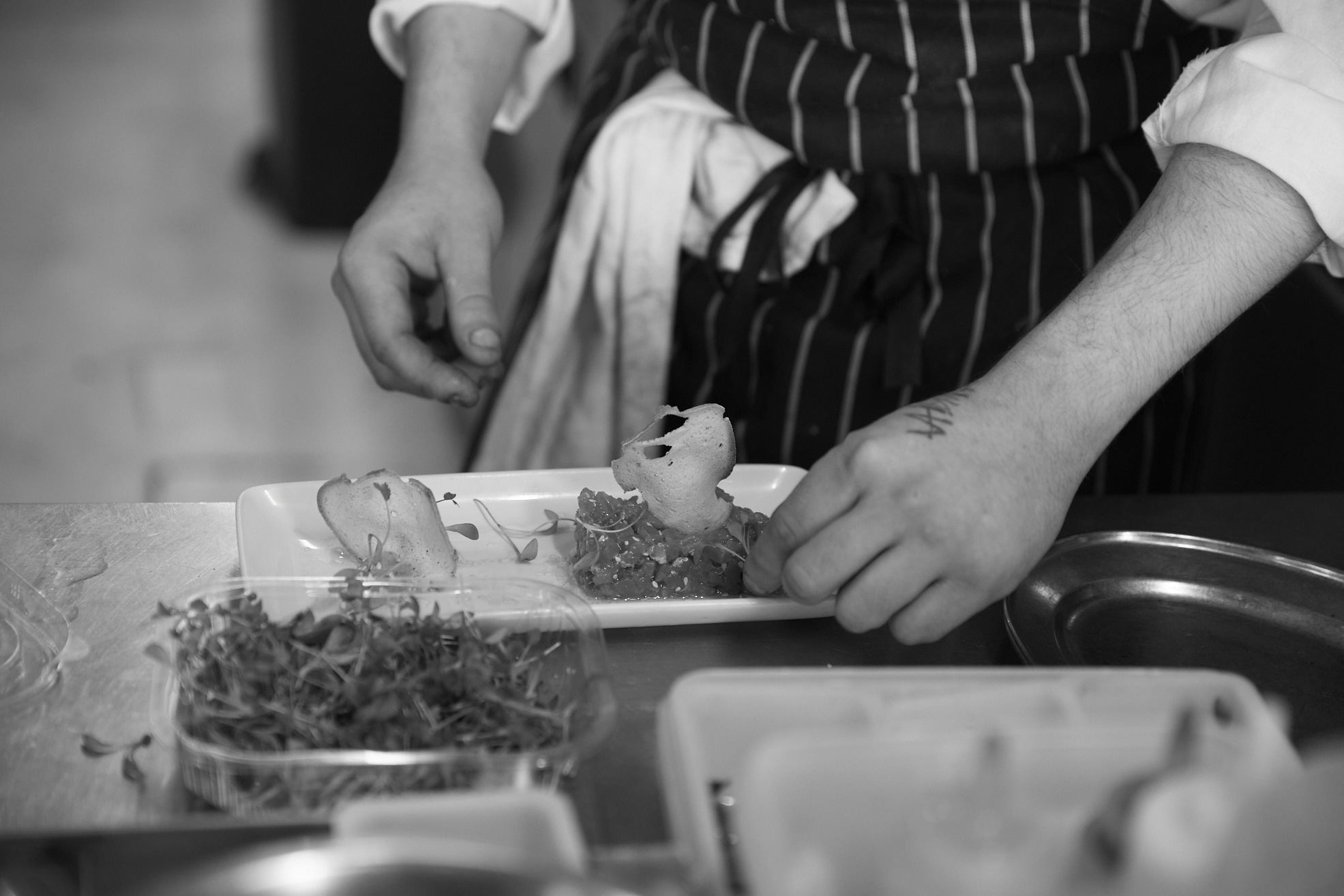 Plates of tuna tartare by London restaurant Escocesa