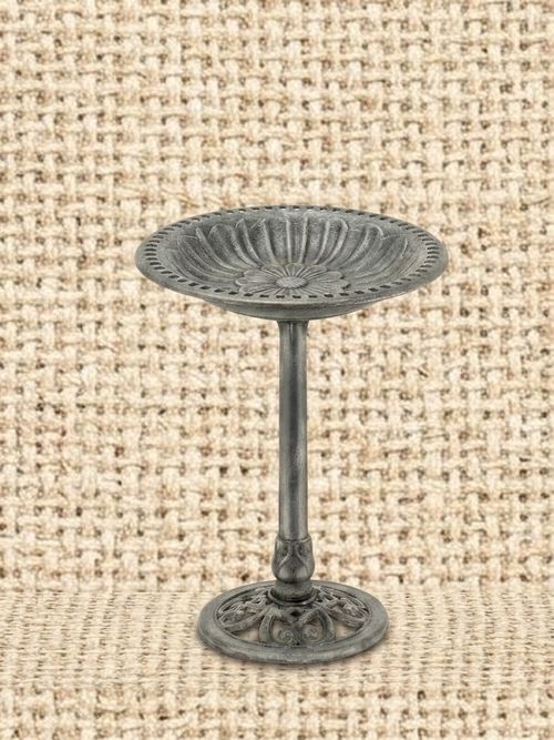 Antique-Style Bird Bath