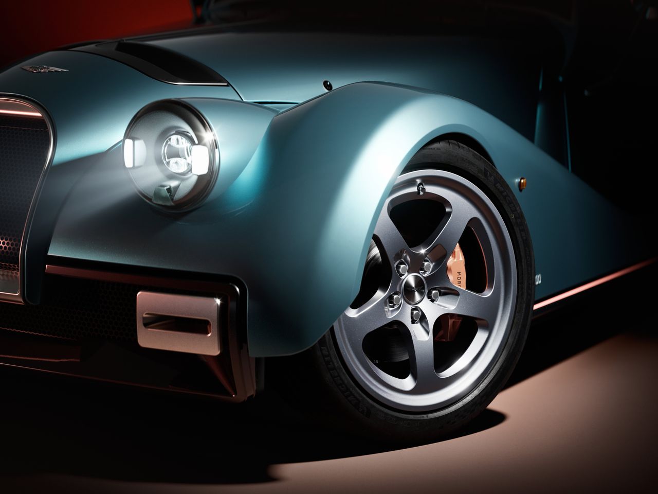 Press shots and details of the Morgan Supersport 400