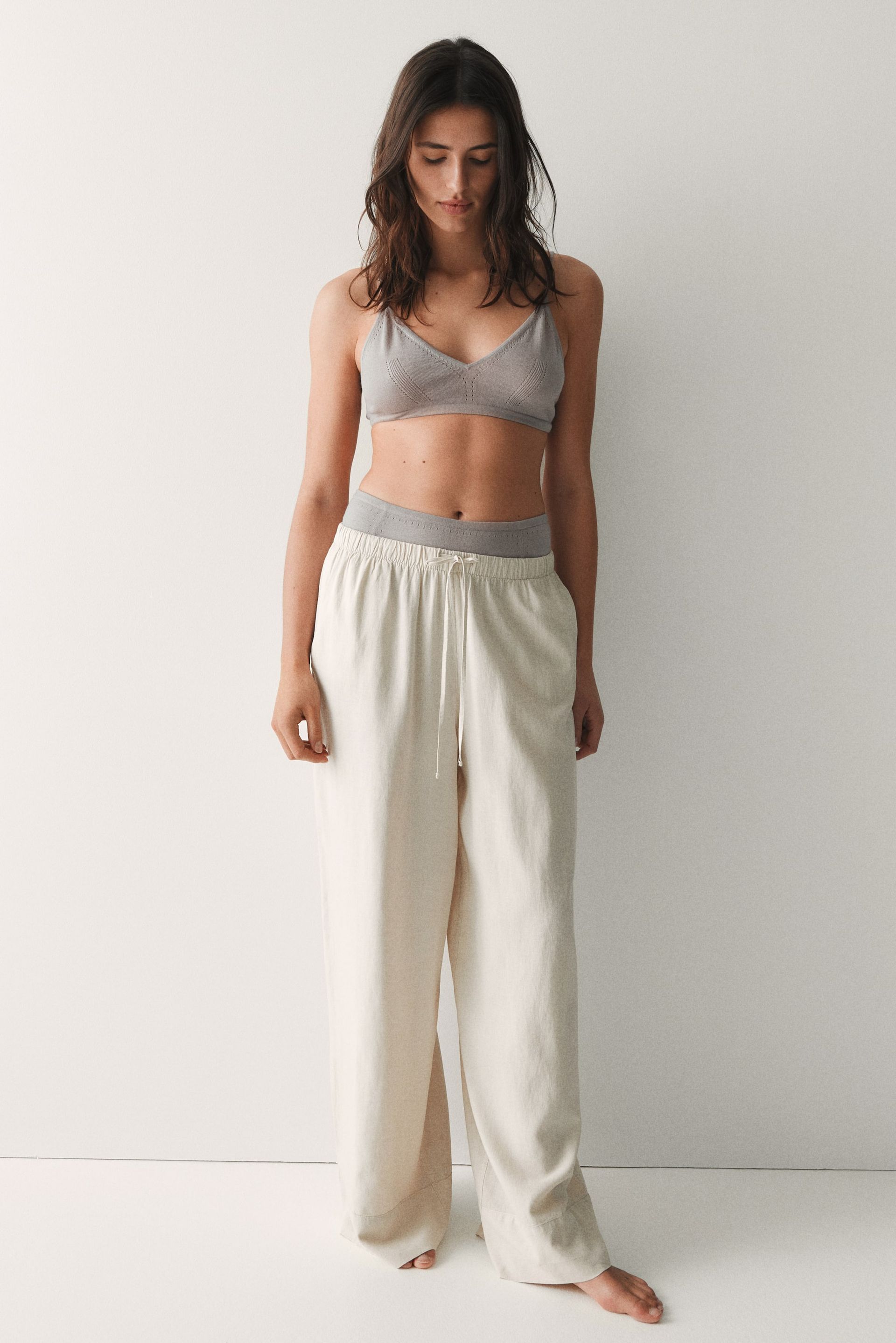 Wide Linen-Blend Trousers