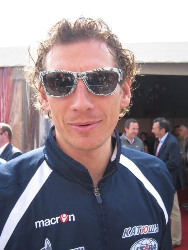 Filippo Pozzato shows off some new shades