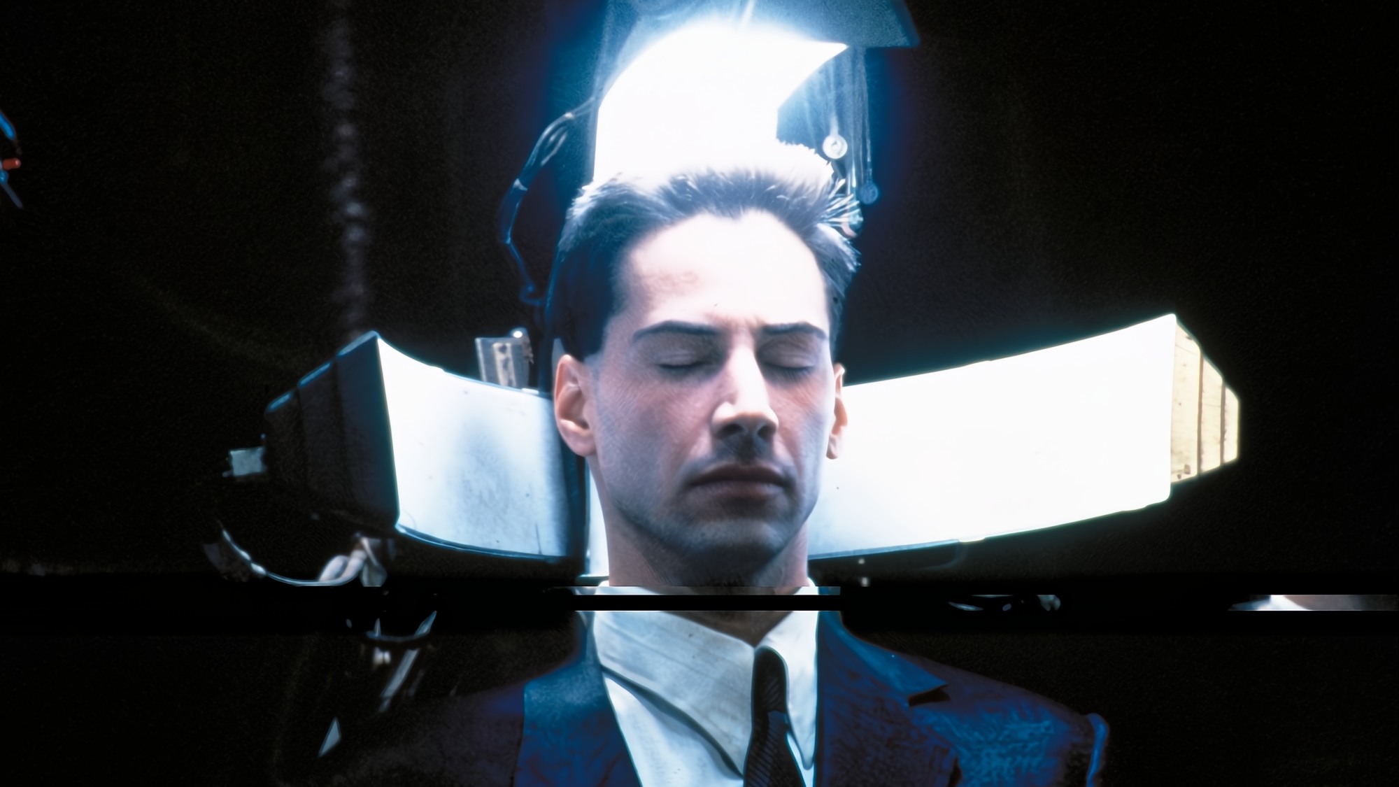 Keanu Reeves in Johnny Mnemonic