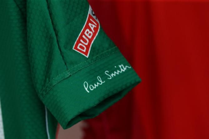 A detail of the sleeve of the jersey