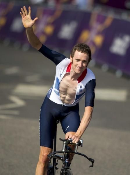 Bradley Wiggins salutes the home fans after winning gold at the 2012 men's Olympic time trial in London