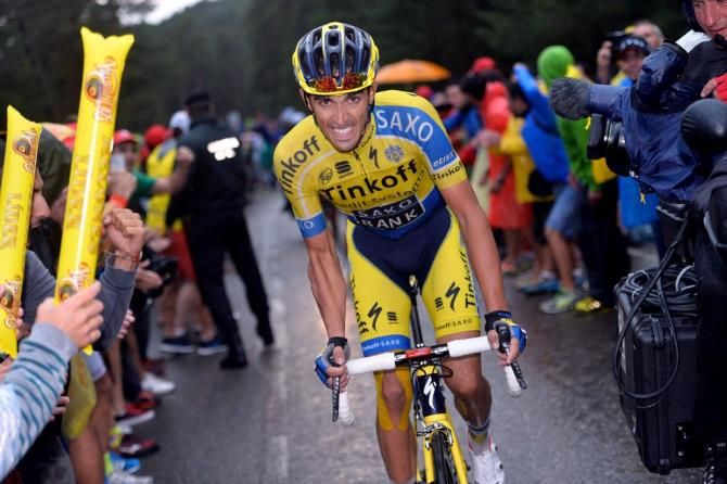Alberto Contador (Tinkoff-Saxo) on the attack