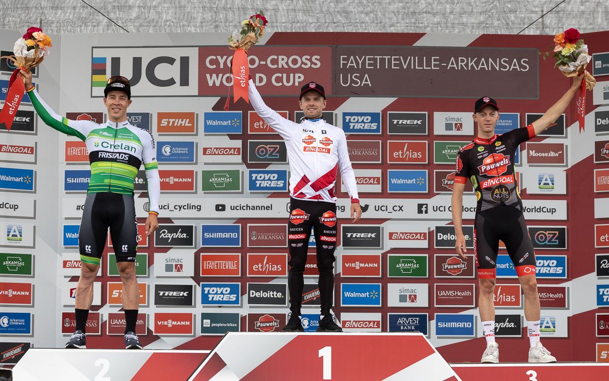 Men's World Cup Podium: Eli Iserbyt (Pauwels Sauzen - Bingoal) 1st, Laurens Sweeck (Crelan-Fristads) 2nd, Michael Vanthourenhout (Pauwels-Sauzen Bingoal) 3rd.
