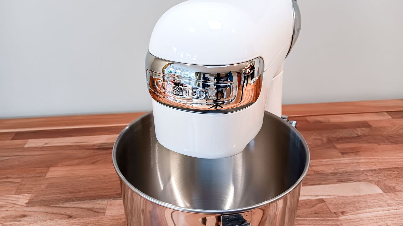 Front hub for accessories on Cuisinart Precision stand mixer