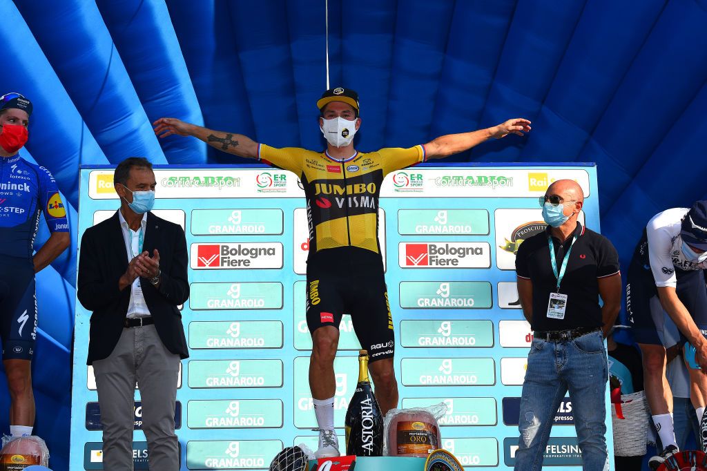 Primoz Roglic telemark ski jumping celebration