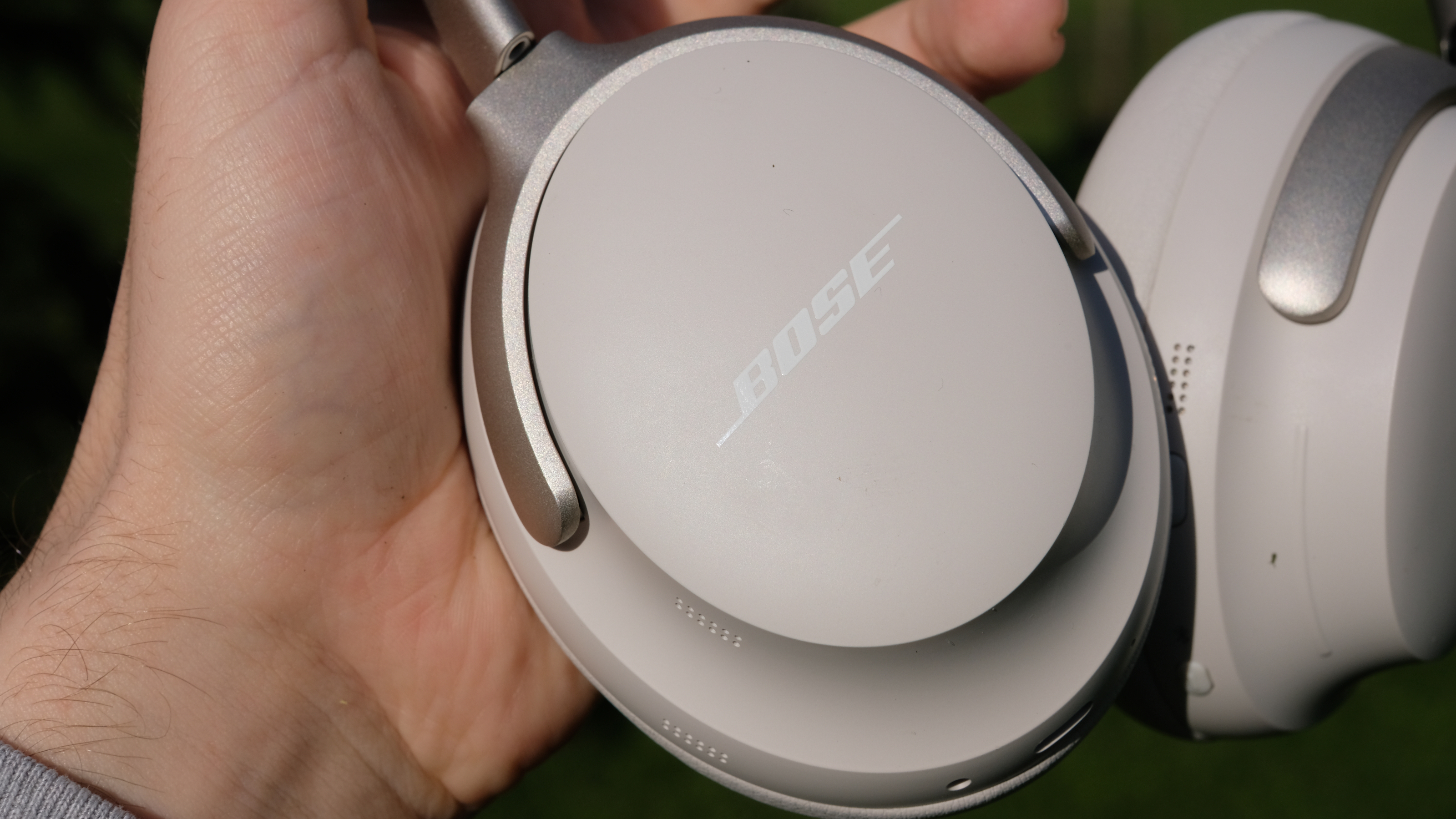 Photograph of Bose QuietComfort Ultra Headphones in white