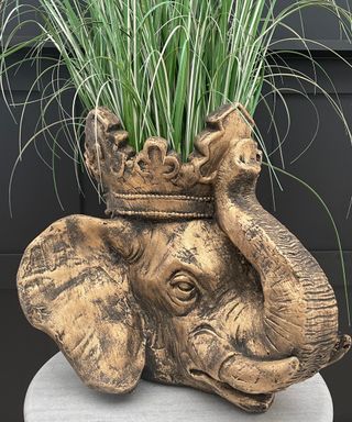 Brass elephant planter