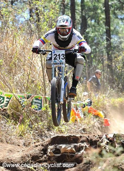 Marcelo Guti&eacute;rrez (Colombia) took silver