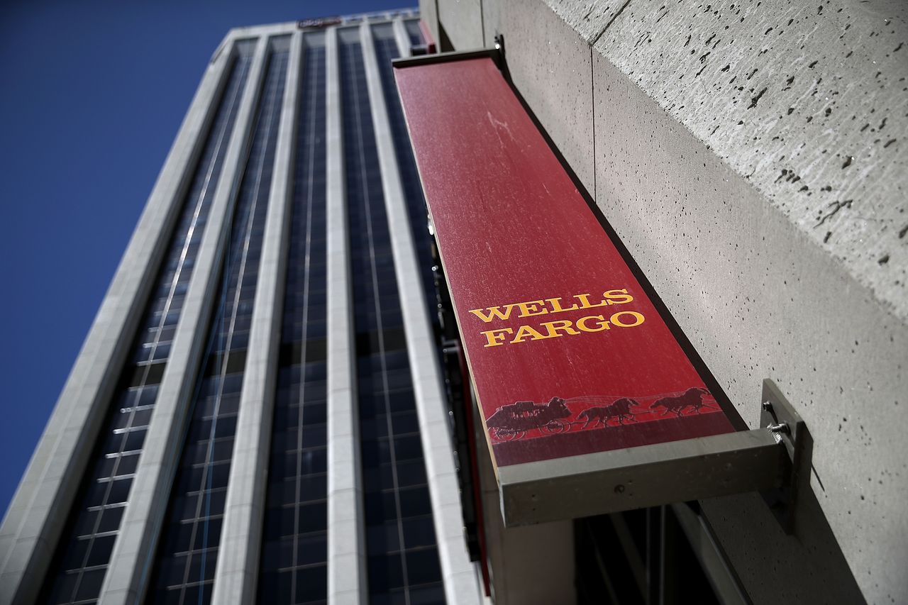 A Wells Fargo bank in California