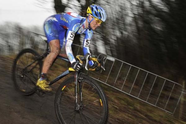 Katerina Nash (Luna) on the muddy descent.