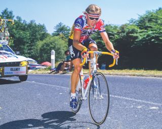 Malcolm Elliott riding the Tour de France 1987