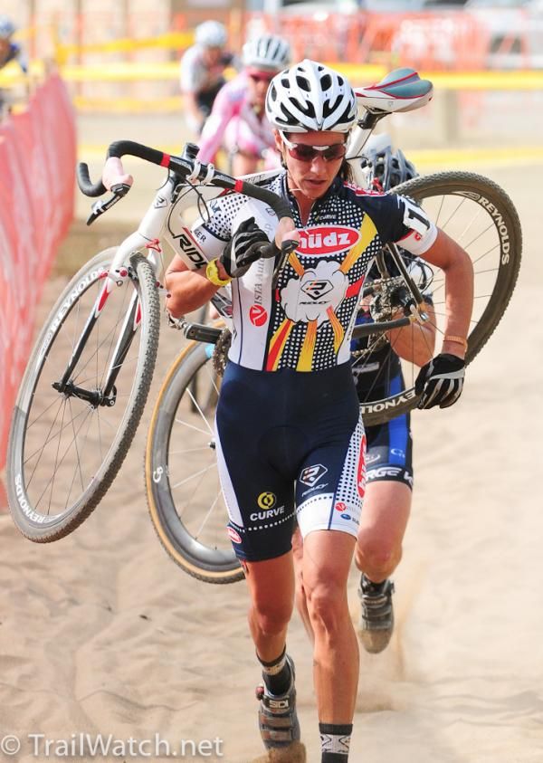 Nicole Duke (Hudz -Subaru) leading a group through the sand.