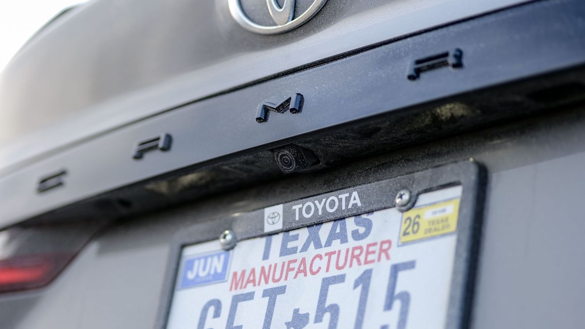 2025 Toyota Camry Hybrid XSE test drive review.
