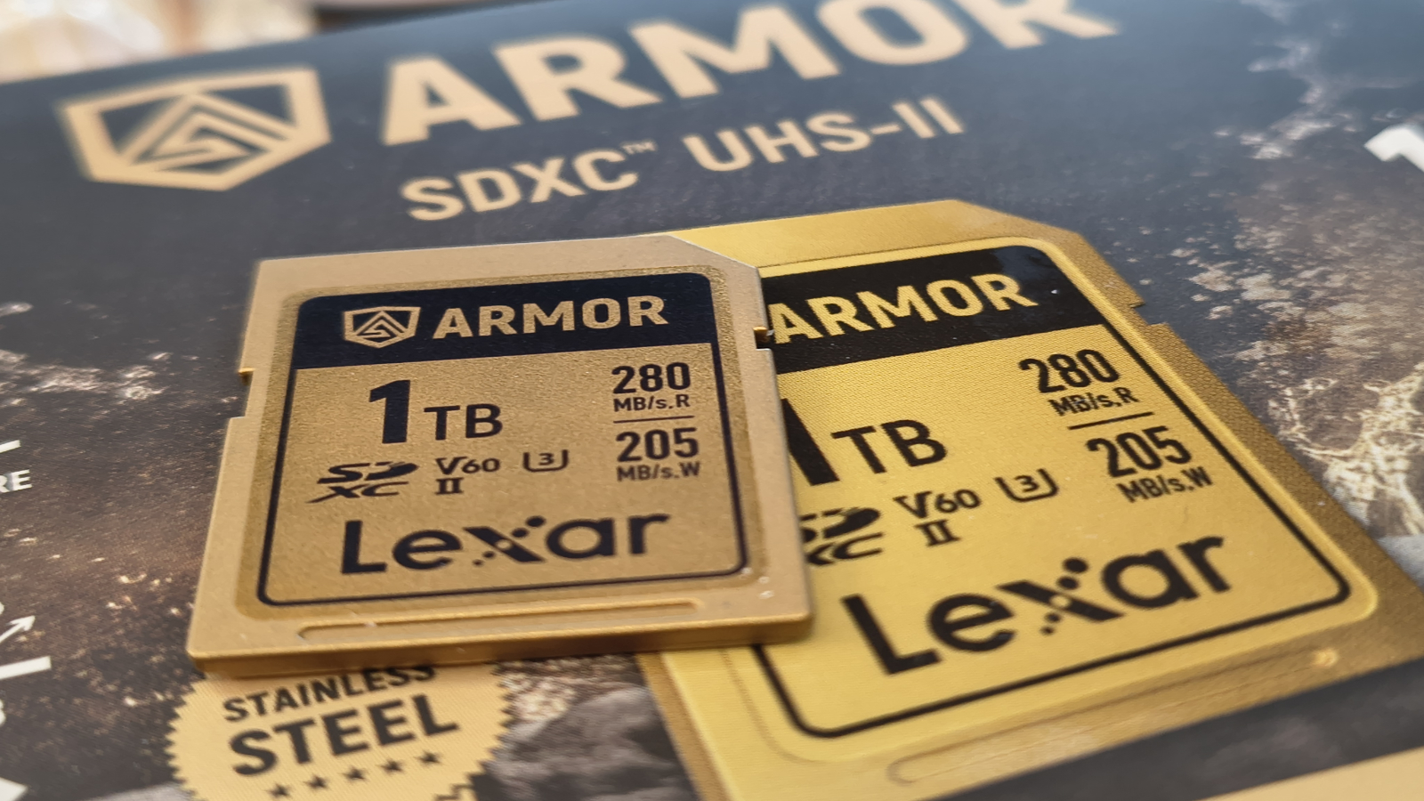 Lexar Armor Gold SD Card
