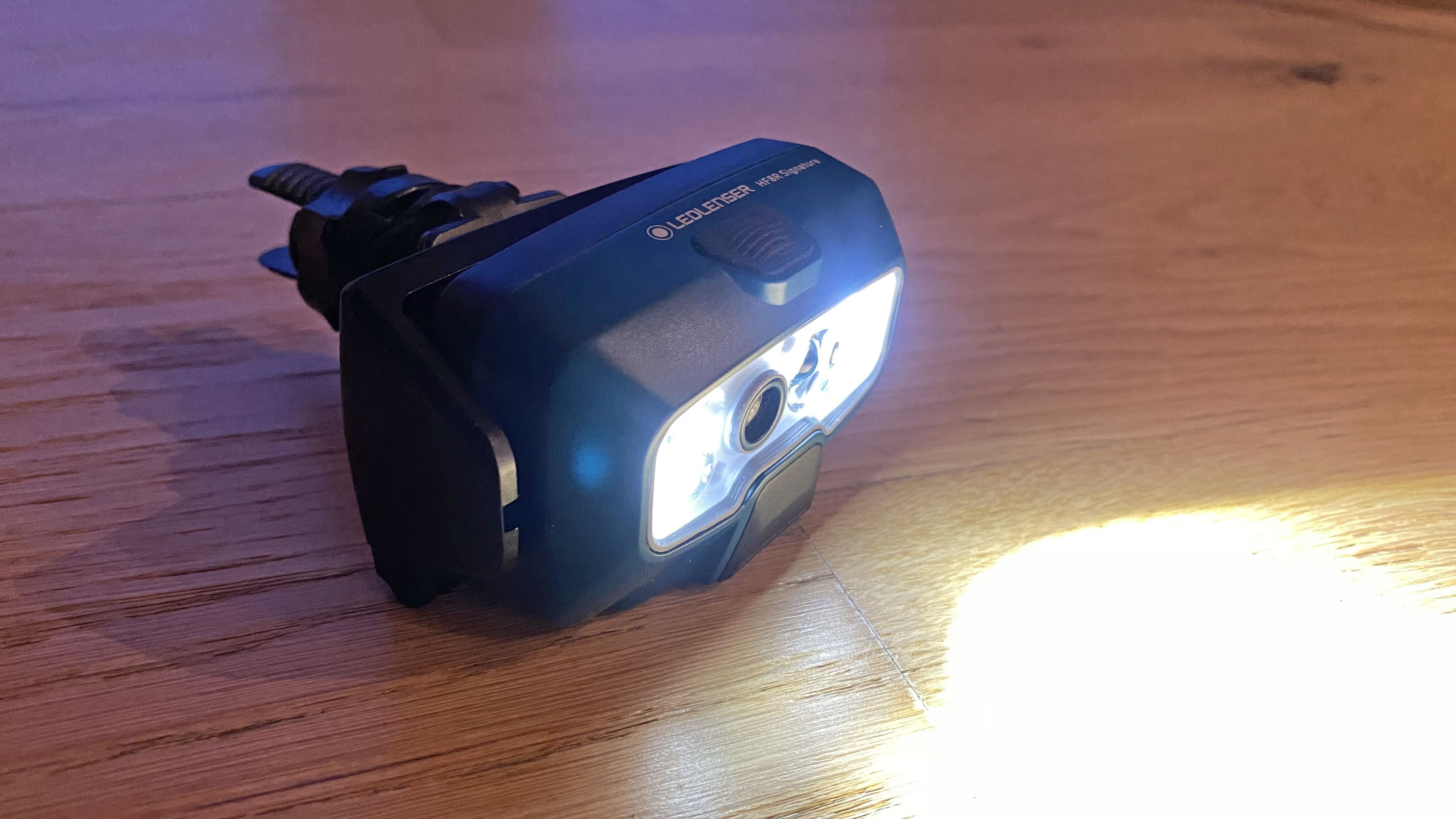 LedLenser HF8R Signature on mid setting
