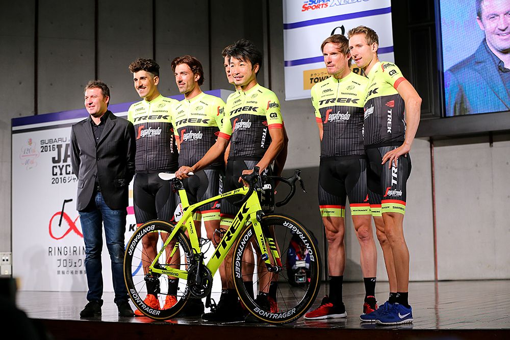 Trek-Segafredo at 2016 Japan Cup team presentation