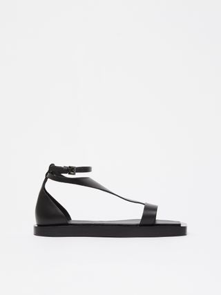 Max Mara Flat leather sandals