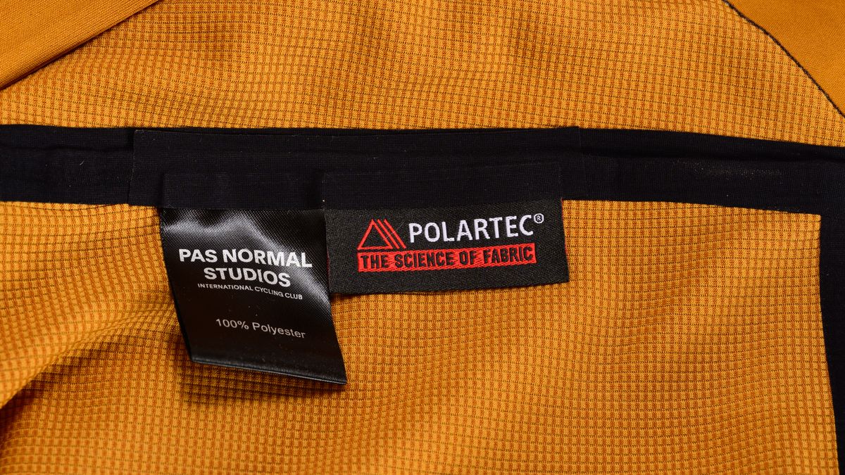 PAS Normal Essential Thermal Jacket :Polartec tag