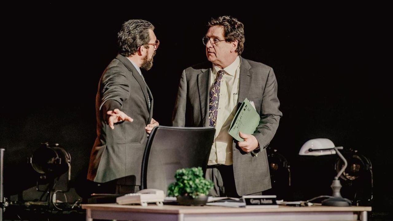 Packy Lee as Gerry Adams and Dan Gordon as John Hume in Agreement 