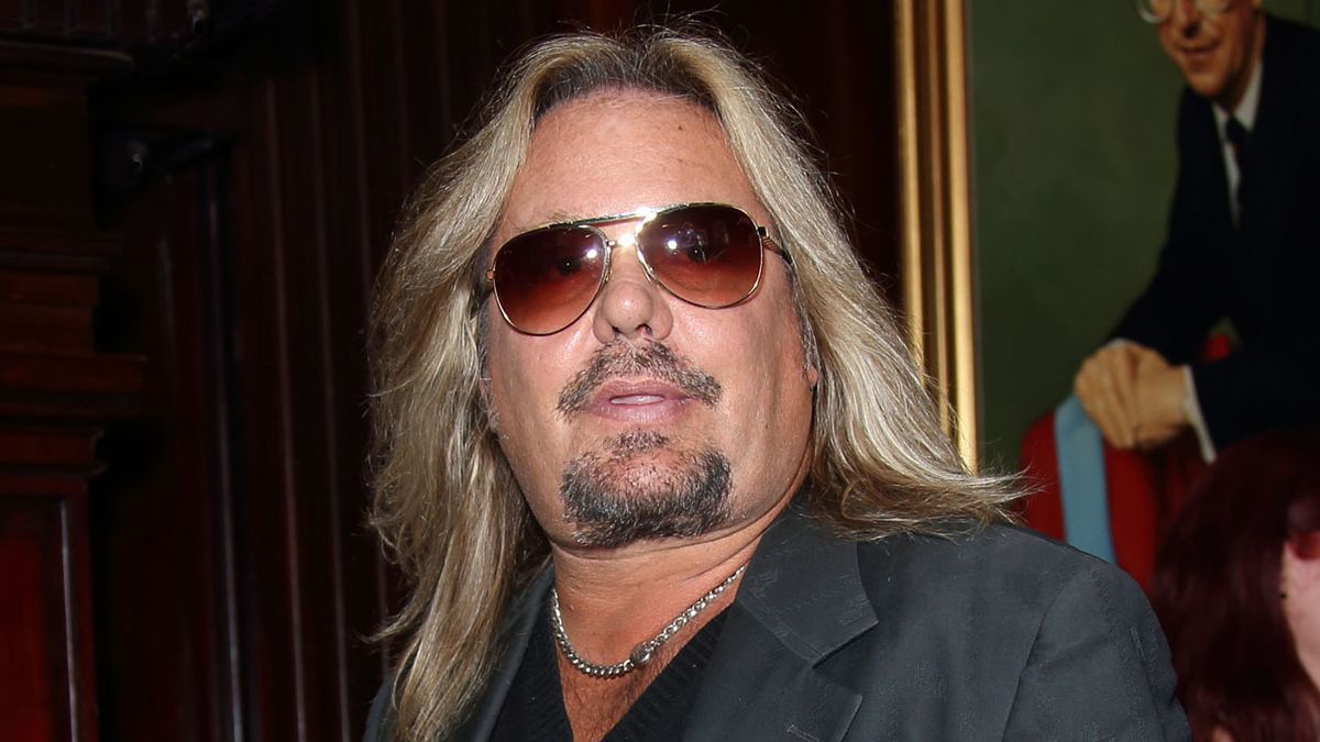 Vince Neil – Stock Editorial Photo © S_bukley #52056507, 46% OFF