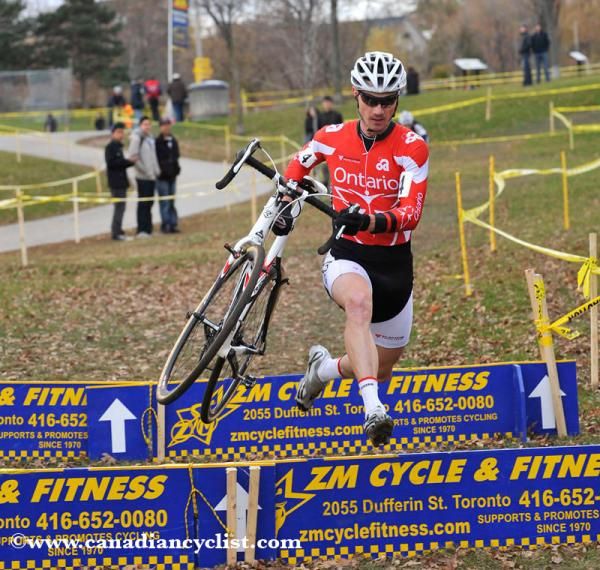Mike Garrigan (Team Ontario) demonstrated his technique over the barriers.