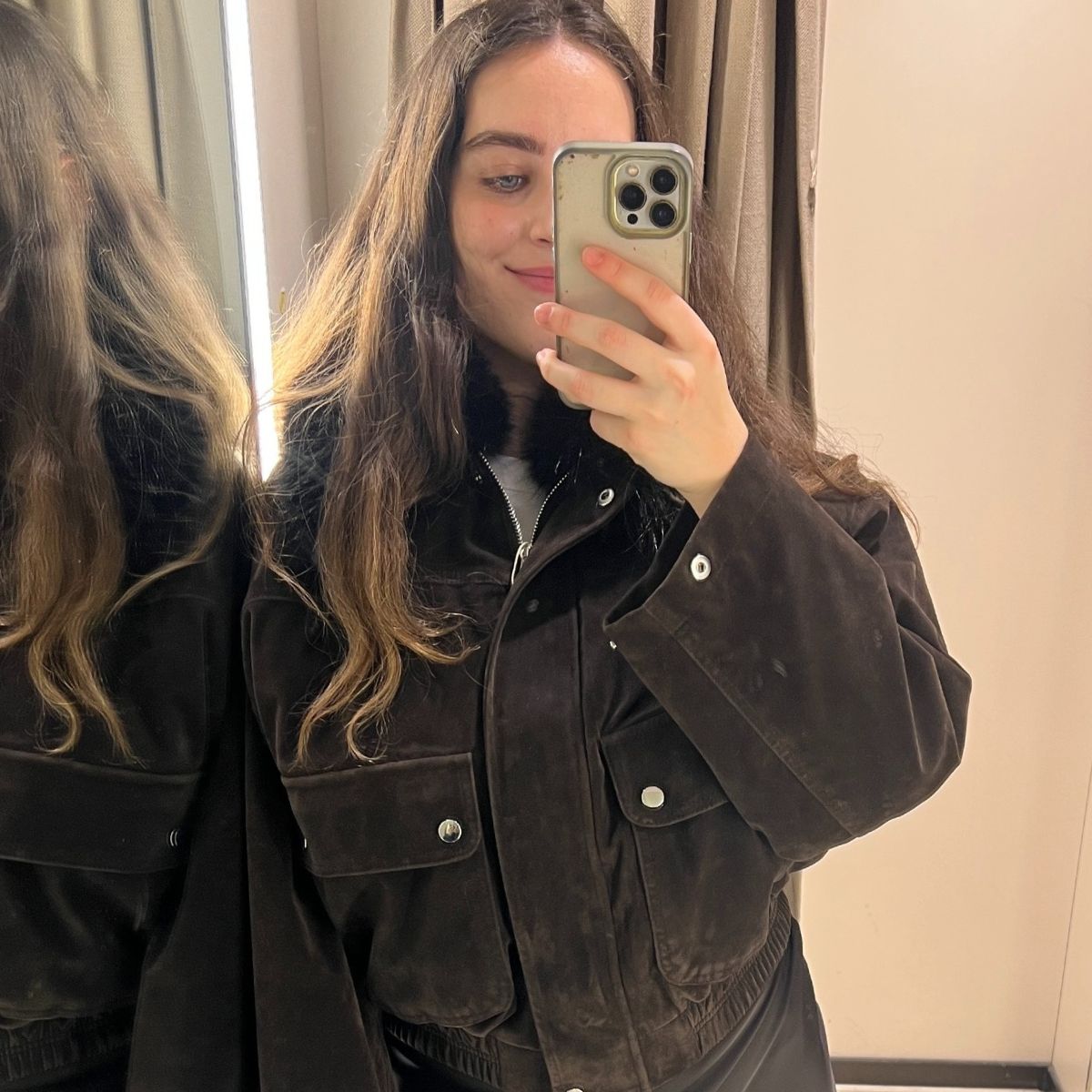 An image of Who What Wear UK&#039;s Ava Gilchrist wearing one of the best satin skirt&#039;s from Zara. 