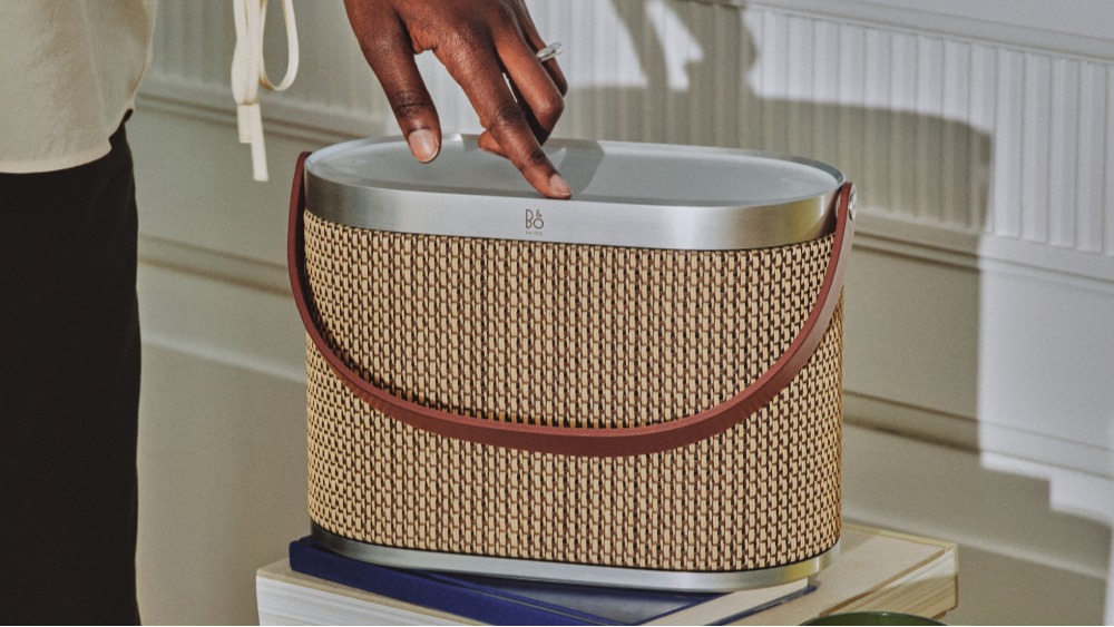Bang &amp; Olufsen A5 Century Weave wireless speaker 