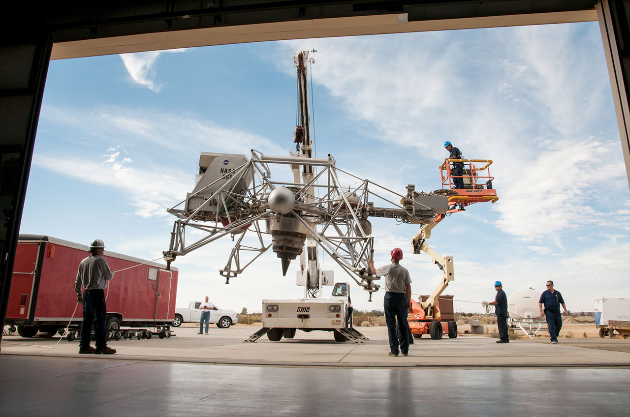 NASA’s Lunar Landing Research Vehicle (LLRV) 