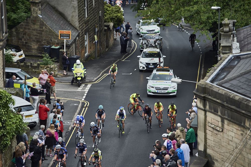 Zig zagging up Bank Road, Matlock